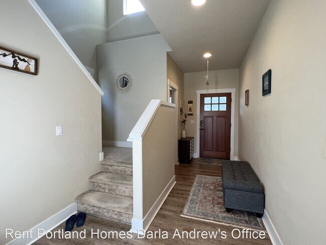 Photo - 4 br, 2.5 bath House - 20449 SW Gracie Street