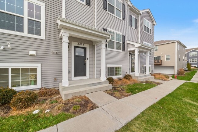 Photo - 2463 Bella Dr