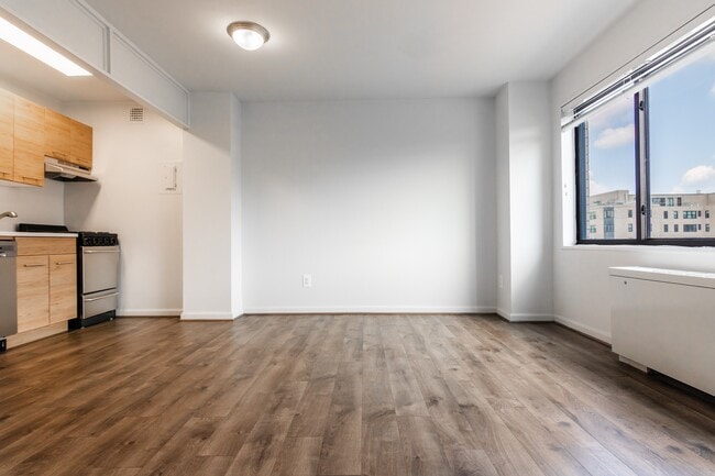 2620 16th Street Apartments