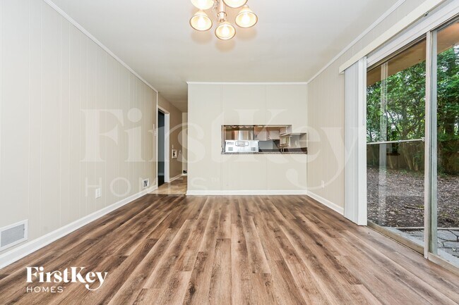 Photo - 6763 Brookwood Cir