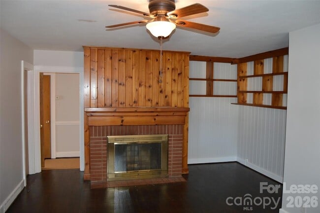 Photo - 1225 Davie Ave