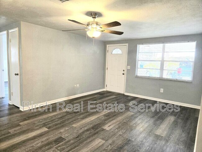 Photo - 3545 Nixon Rd