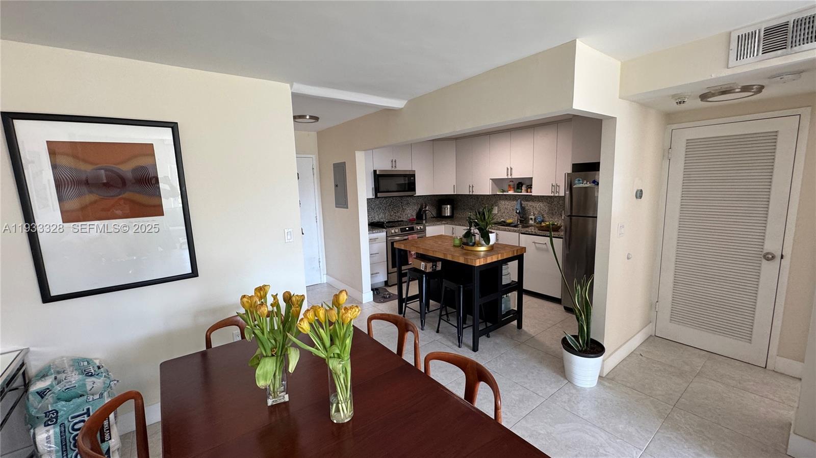 Photo - 150 SE 25th Rd Unidad 5L