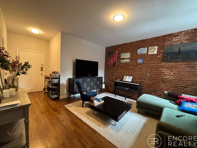 Photo - 15 Stearns Rd Unidad 4