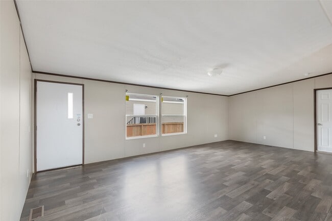 Photo - 1466 Rd 5734