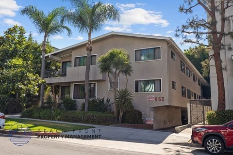 Building Photo - 852 S. Lucerne Blvd. Rental