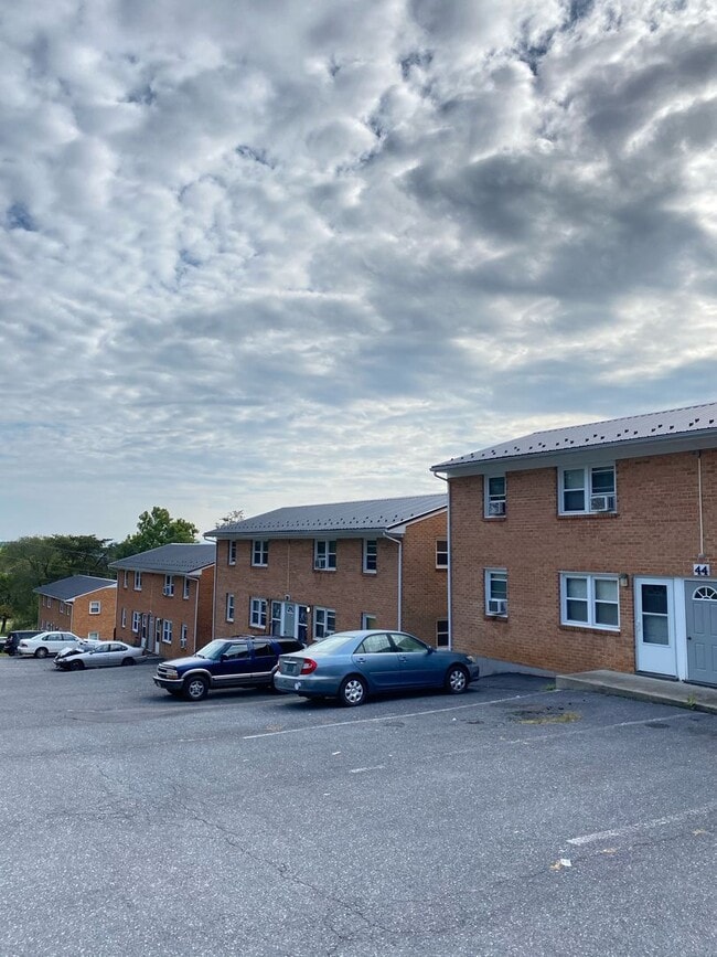 Photo - Two Bedroom Apartment for Rent