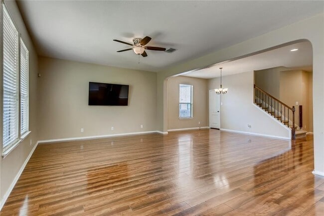 Photo - 169 Pomegranate Cove