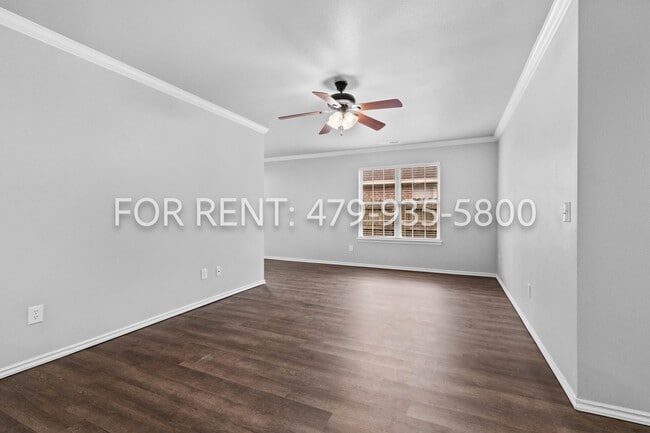 Photo - 1667-1669 Evening Shade Dr Unidad 1669
