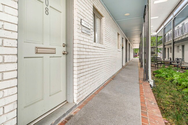 Photo - 2955 Ridgelake Dr