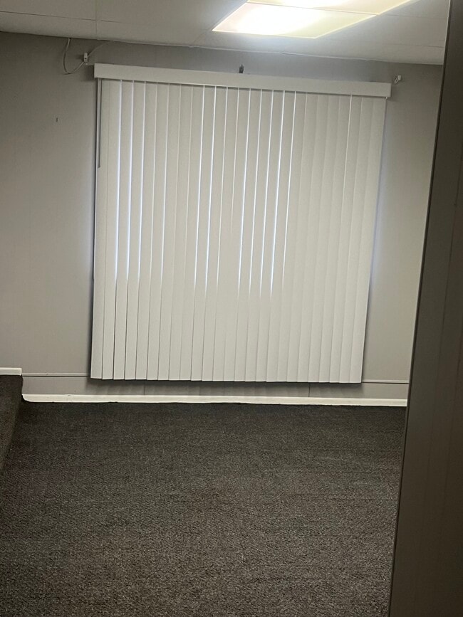 Photo - 505 W 53rd Ave