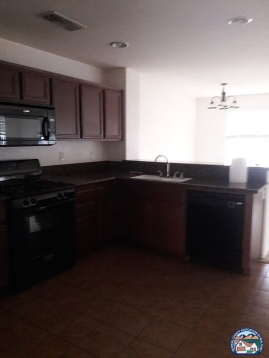 Photo - 642 Brewer Rd