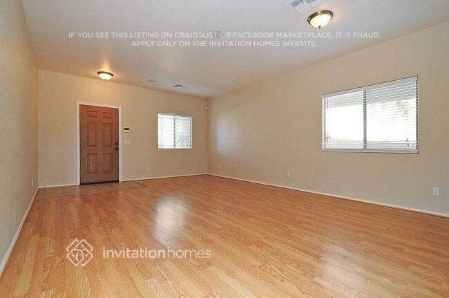 Photo - 3645 W Jacksonville Dr