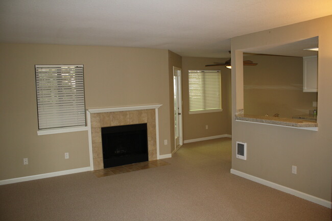 Photo - 10232 SE Talbert St