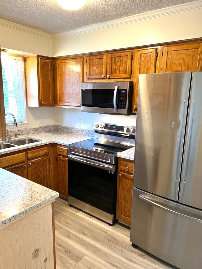 Photo - 1627 Oakland Hills Way