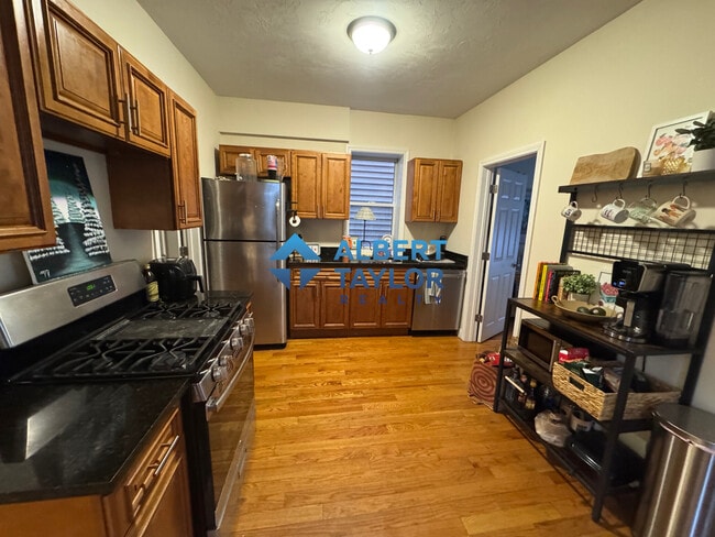 Photo - 58 Medford St Unit 1