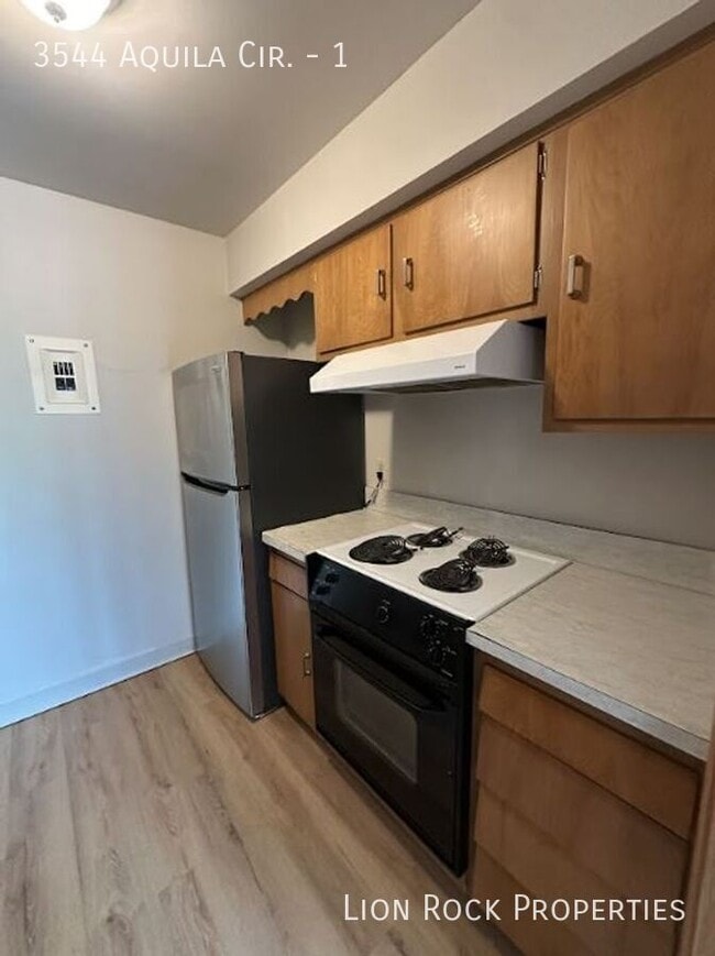 Photo - 3544 Aquila Cir Unidad 1