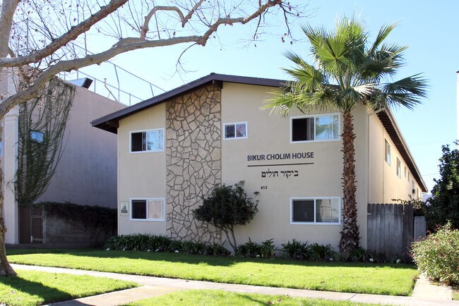 613 - Marlin Manor