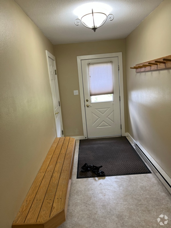 Building Photo - 441 Firelight Dr Rental