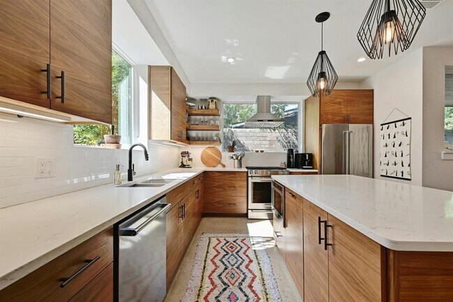 Photo - 505 Krebs Ln Unit A