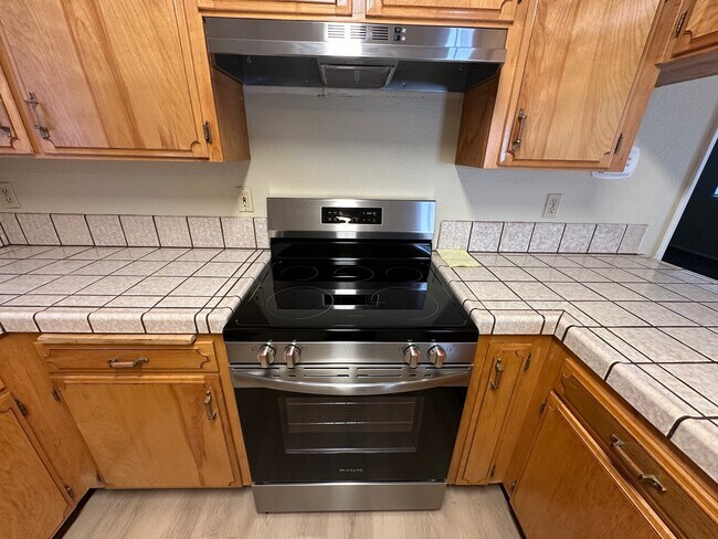 Photo - 48425 Victoria Ln