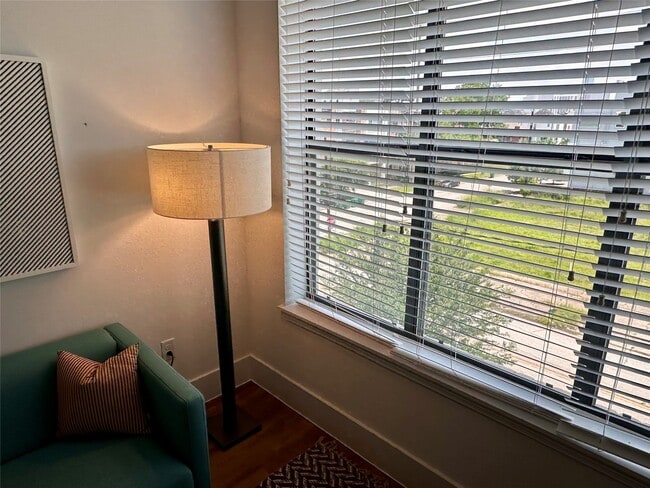 Photo - 1508 Blodgett St