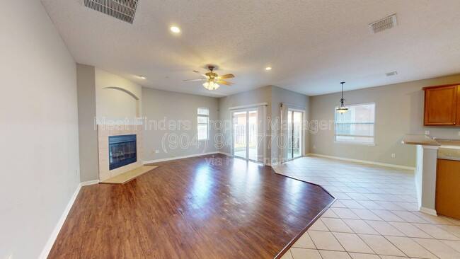 Photo - 14664 Falling Waters Dr