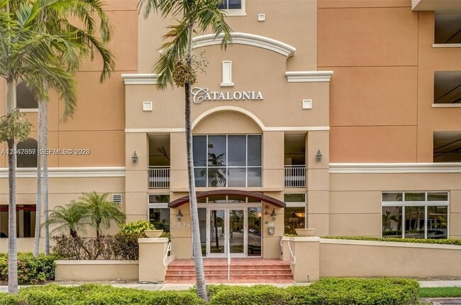 Photo - 2425 SW 27th Ave Unit 806