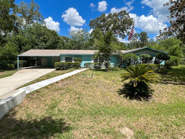 Building Photo - Pet Friendly 3BR/2BA NW Gainesville Home - Available mid-July!