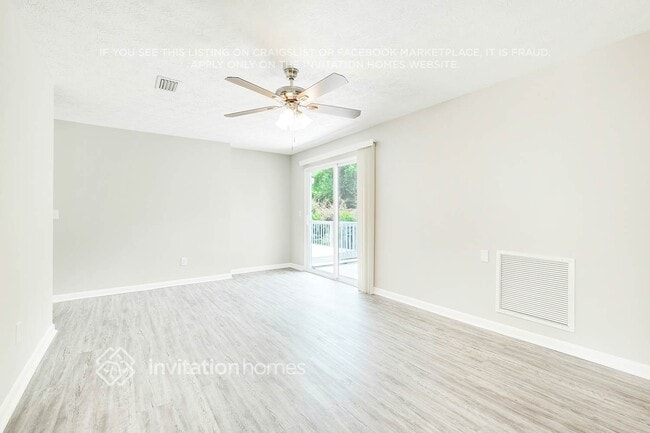 401 Libra Ln