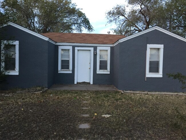 Building Photo - 510 4th St