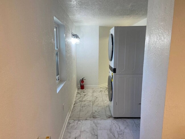 Photo - Inlaw Studio Apartment with Parking (ingleside / SFSU / CCSF)