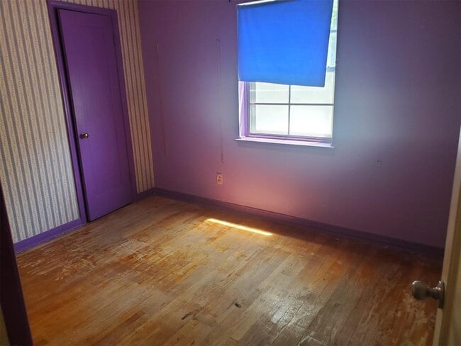 Photo - 3929 NW 18th St