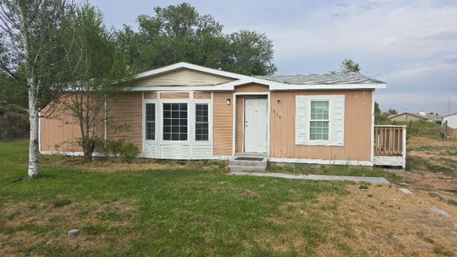 Building Photo - 1430 Highland Dr Rental