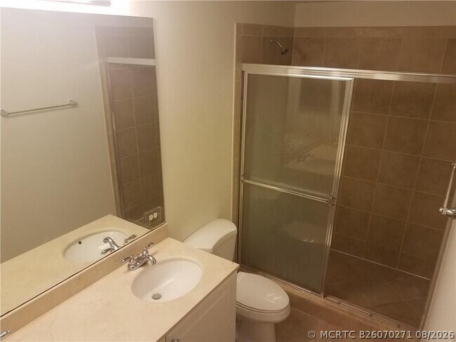 Photo - 1 Renaissance Way Unit Apt 115