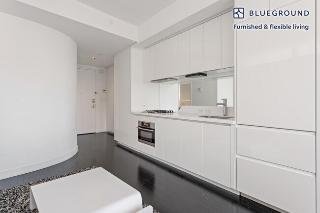 Photo - 123 Washington St Unit SI FL28-ID1368