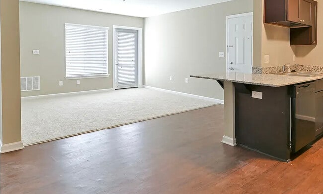 Summit Apartments