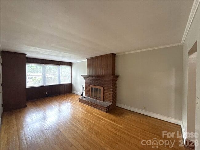 Photo - 2000 Weststone Dr