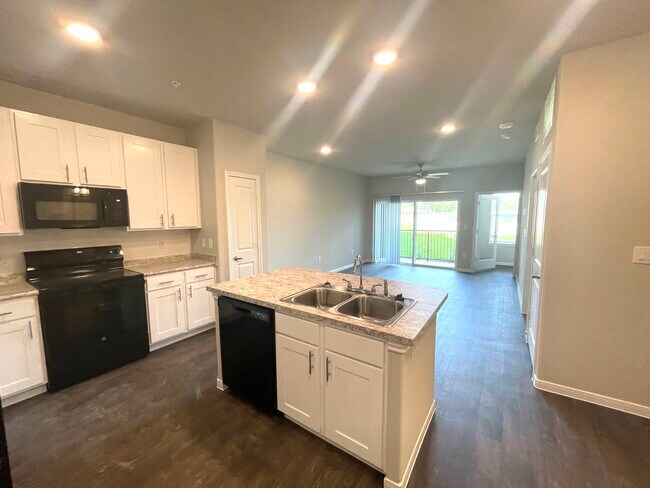 Photo - 12005 US-380 Unit 6110