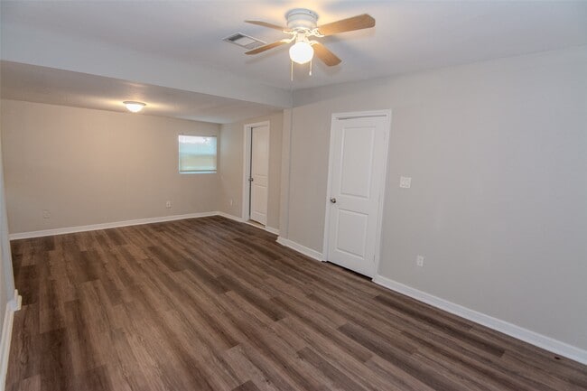 Photo - 1203 Sunset Dr