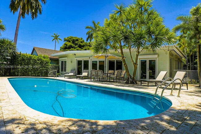 Photo - 1325 Marseille Dr