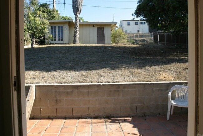 Patio interior - 5901 Vale Way Casa