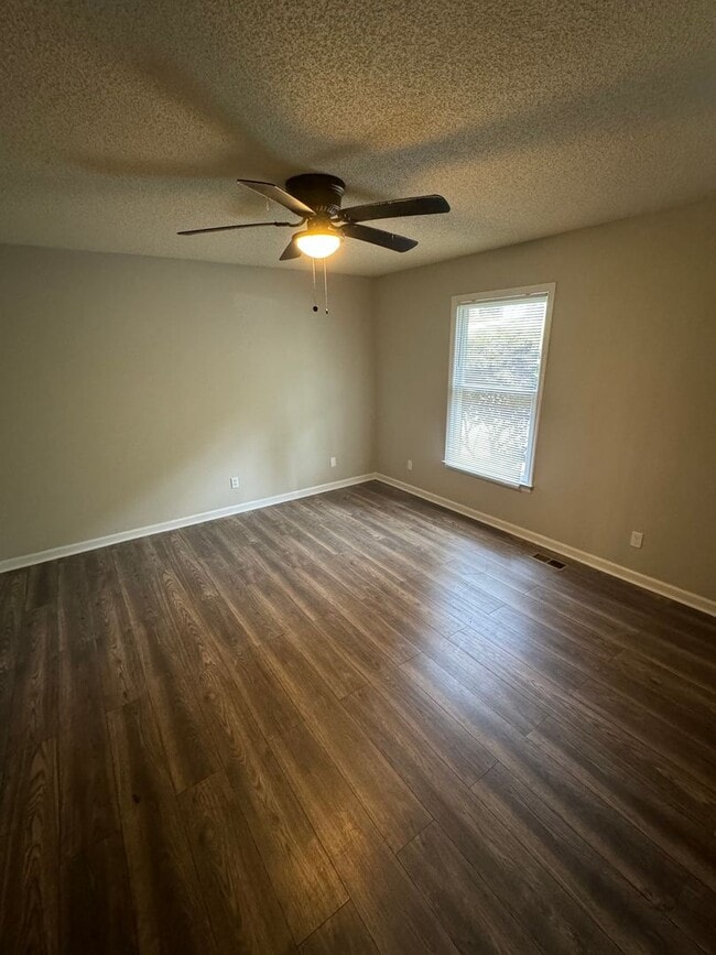 Photo - Freshly remodeled.