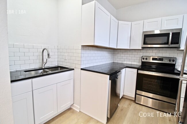 Photo - 712 Linwood Blvd Apartment Unit 718-6