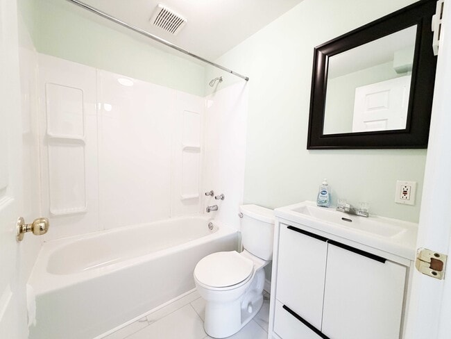 Photo - 18 Alderberry Ln