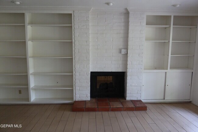 Photo - 10601 Park View Cir