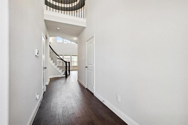 Photo - 9562 Halma Trail