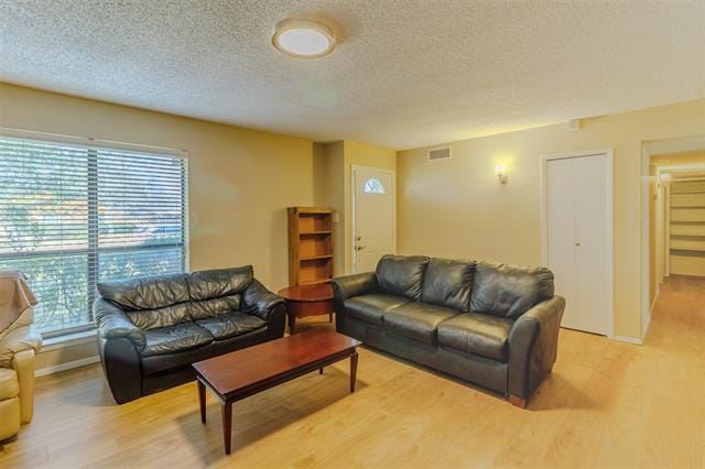 Photo - 2614 St George Dr