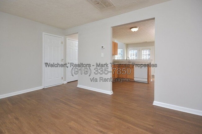 Photo - 905 Reedy Way