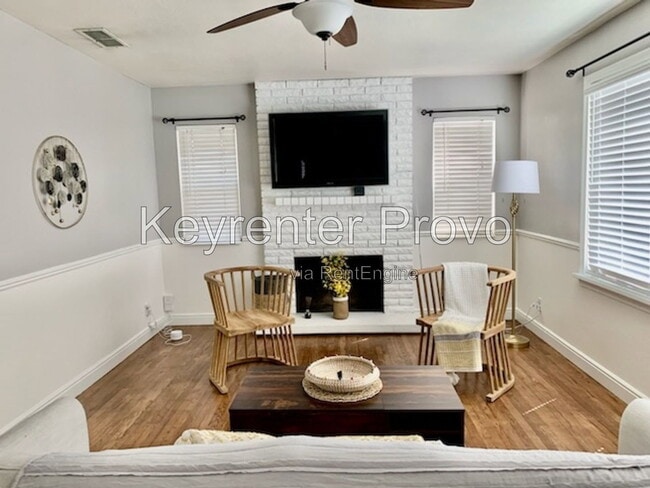 Photo - 822 W 1280 N St